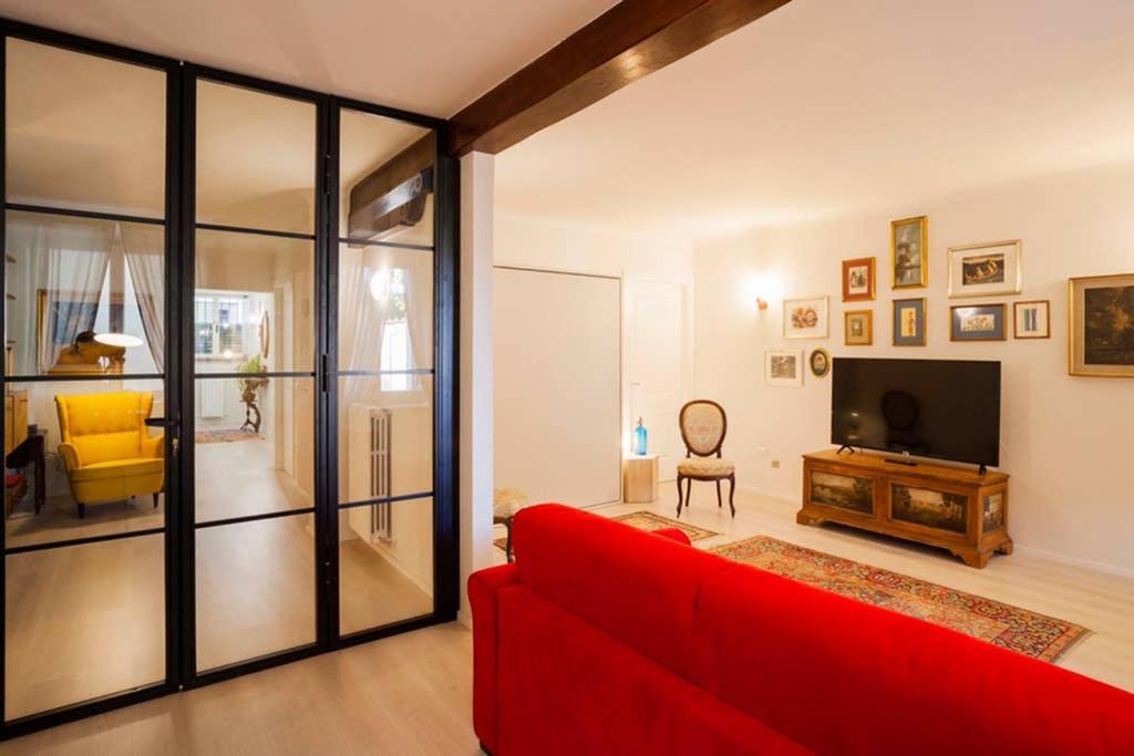 The New Luxury Apartment In The Historic Center Lucca Ngoại thất bức ảnh