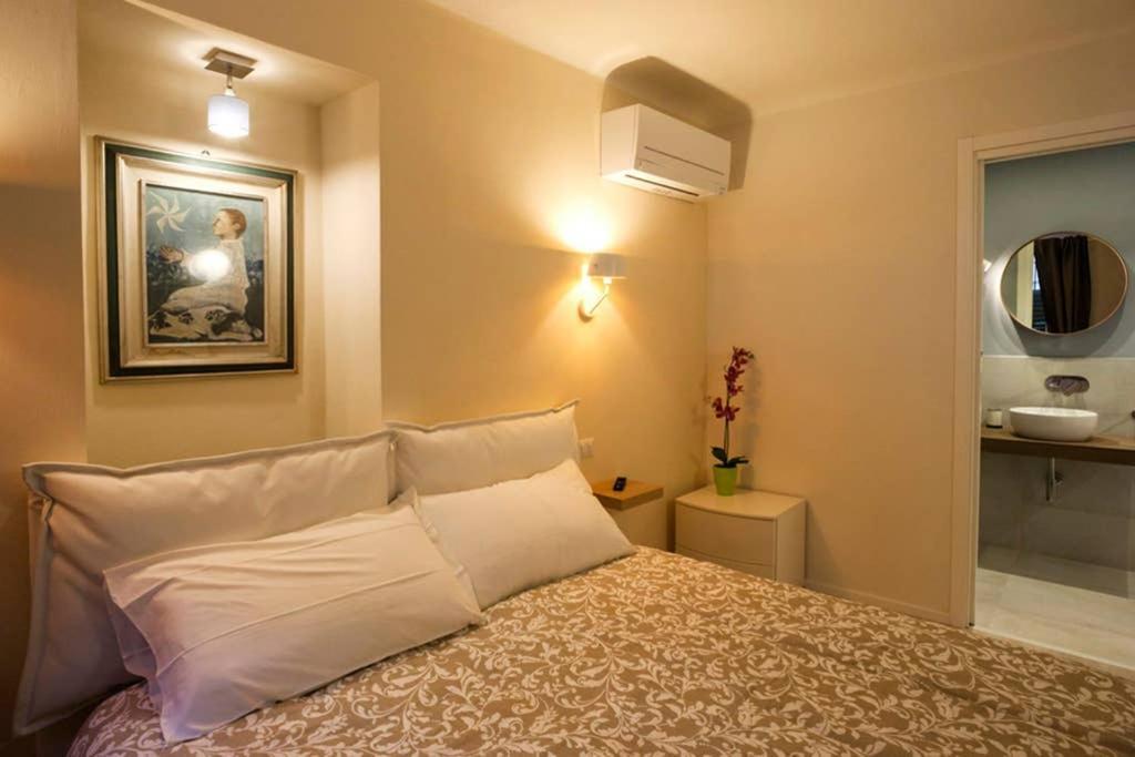 The New Luxury Apartment In The Historic Center Lucca Ngoại thất bức ảnh