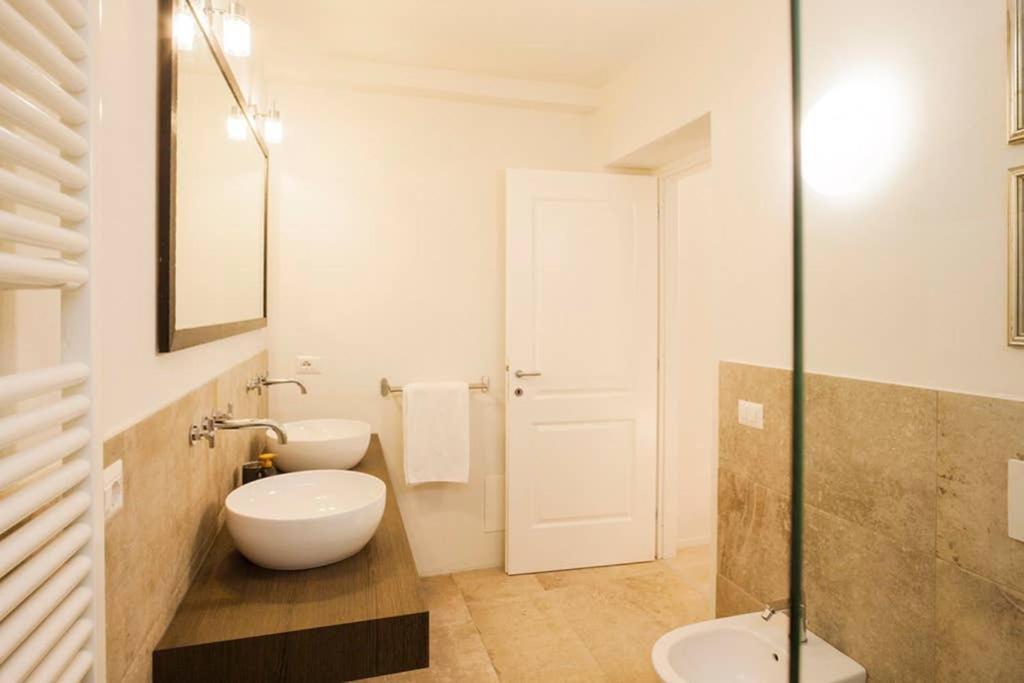 The New Luxury Apartment In The Historic Center Lucca Ngoại thất bức ảnh